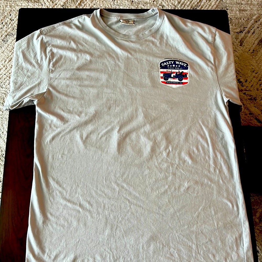 Tsunami surf shop light grey 2XL men’s T-shirt. Too small for hubby. His loss